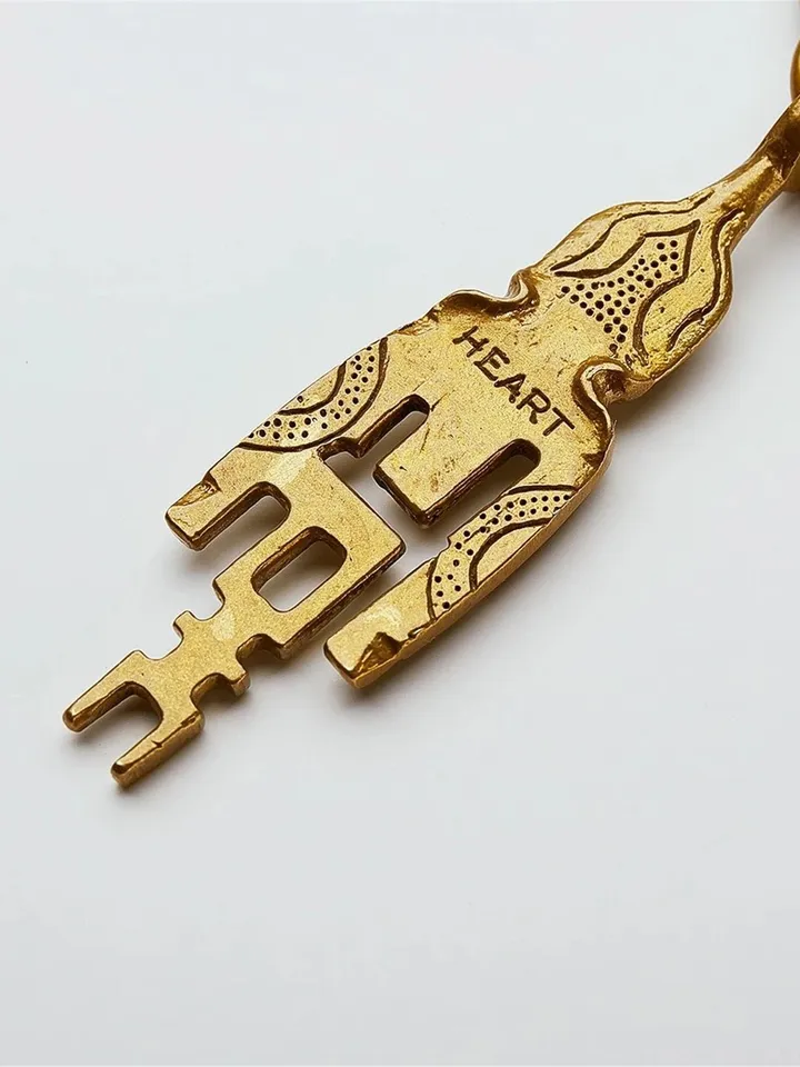 Gandhanra Antique Tibetan Amulet Keychain,The Key of Heart, Trantic Buddhism Dharma, Himalayan Style Pendant,Made of Pure Brass