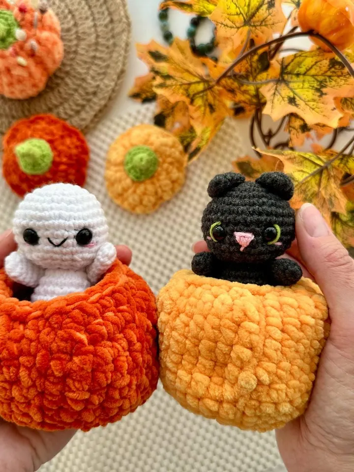 Crochet pattern black cat and ghost in pumpkin - Halloween Amigurumi toy pattern, Plush Pattern English, PDF tutorial - fall gift for baby