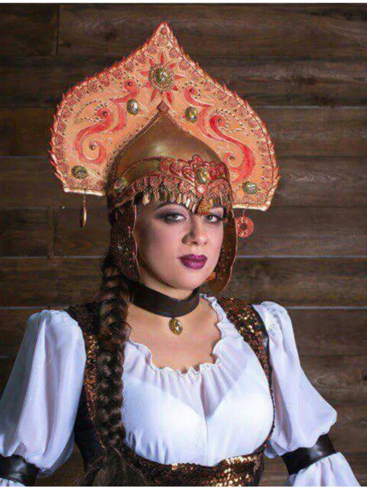 Kokoshnik - Russian - tiara - Slavic - Vasilisa the Beautiful - accessory for -