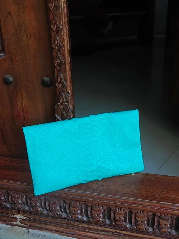 Genuine python skin turquise clutch handmade, classy elegant leather clutch, bag free shipping, clutch leather blue, small clutch snakeskin