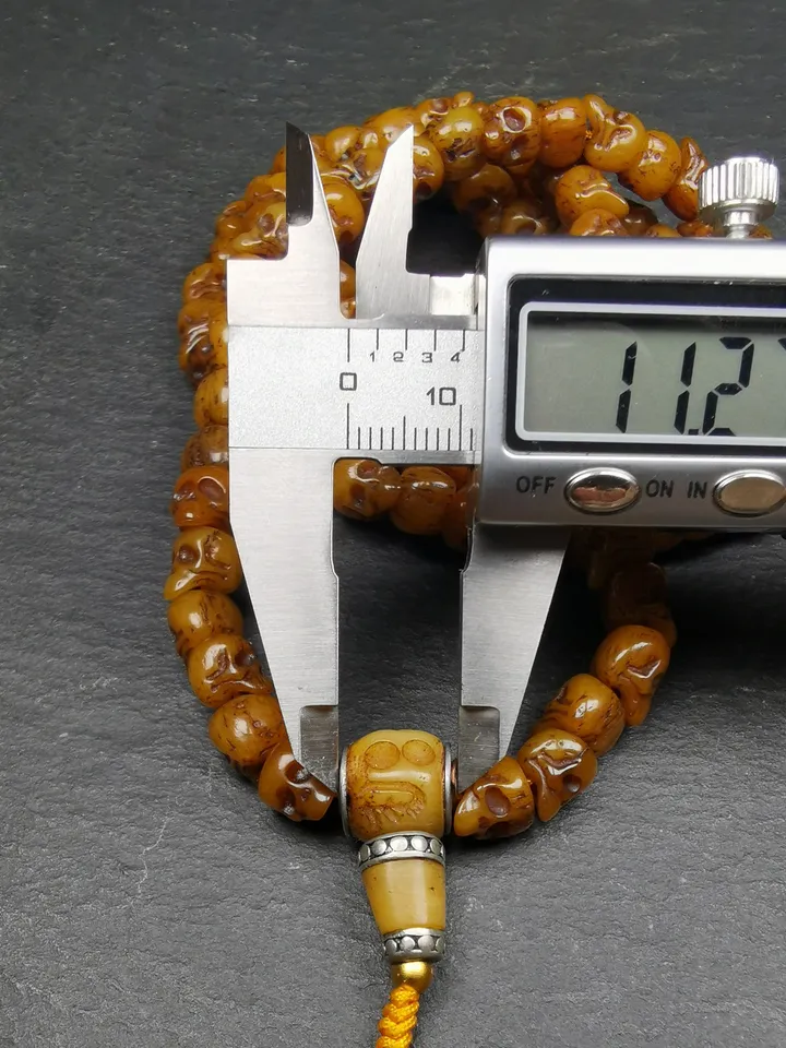 Gandhanra Old Tibetan Yak Bone Kapala Mala,108 Citipati Skull Shape Prayer Beads for Meditation and Prayer,16 Inches Length