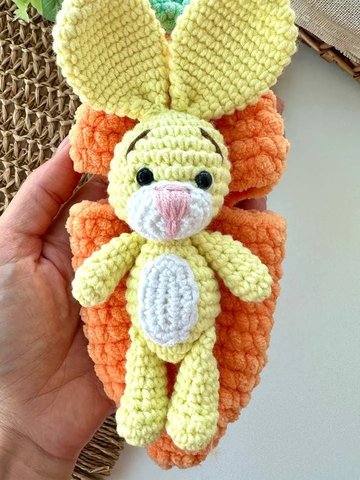 Crochet pattern Easter Bunny in carrot, chick, budgie and Turtle in egg, bee in beehive - Amigurumi plushie crochet patterns - English Pdf