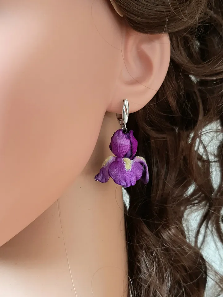 Iris leather earrings for her, Leather jewelry, 3rd anniversary gift for wife