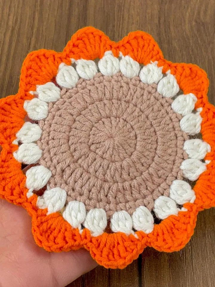 Sunflower Crochet Doily Pattern PDF, Handmade Floral Table Decor, Round Crochet Placemat DIY, Rustic Home Decoration, Instant Download