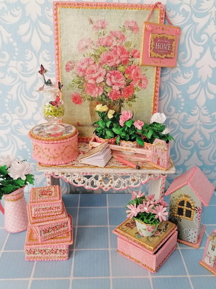 Cabinet set in 1:12 scale. Dollhouse miniature.