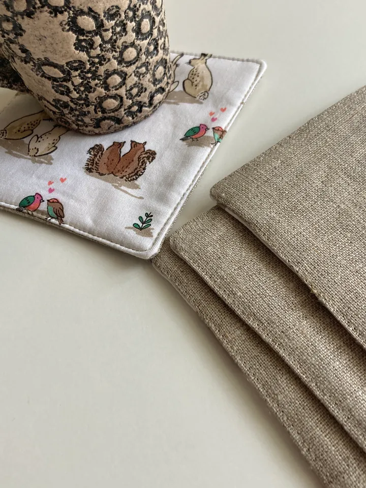 Easter coasters Set of 6 Linen-cotton coasters 4.5'' x 4.5''