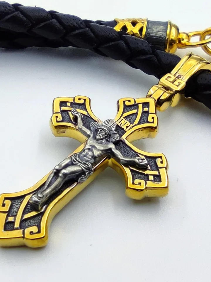 Set of cross and Gaitan