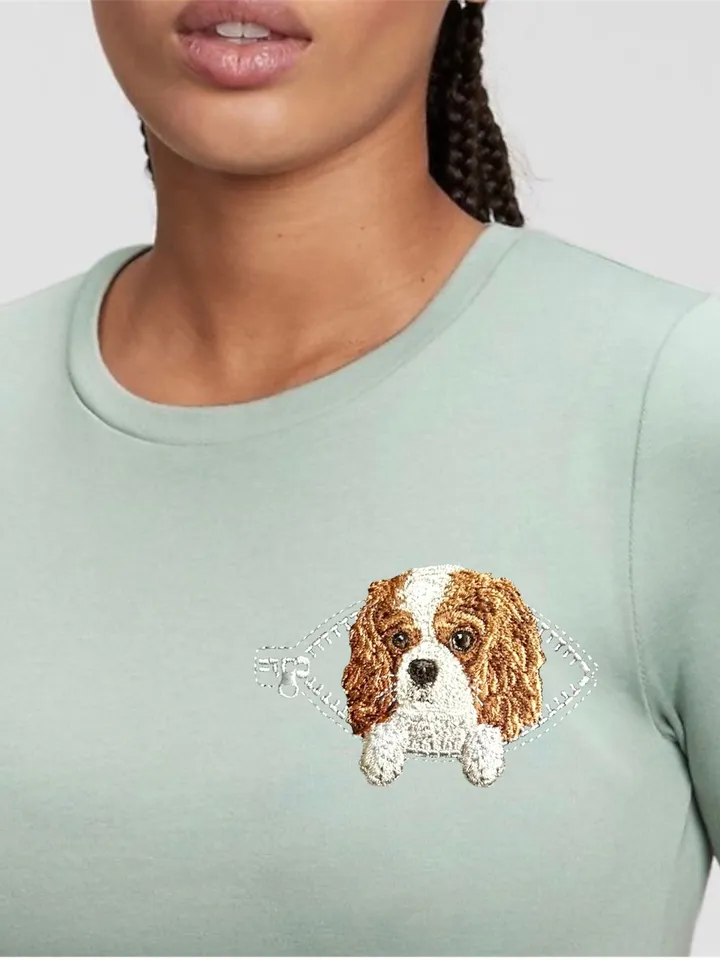 Cavalier Charles in a zipper pocket Miniature realistic machine embroidery design Pet design dog realistic pattern puppy embroidery motif