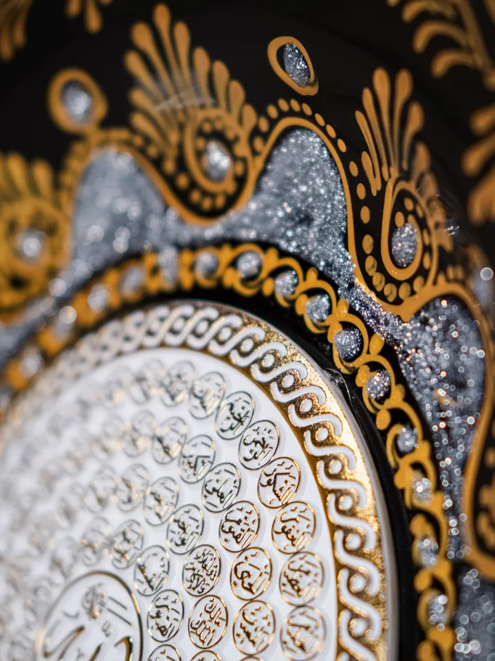 Artisian Black and Gold Handmade Plate