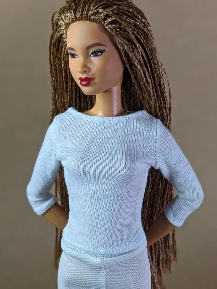 White long-sleeve T-shirt for 1/6 scale fashion female dolls
