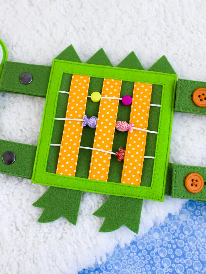 Crocodile - Felt Buckle Toy - Sewing Pattern