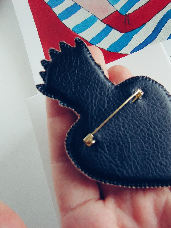 Heart eye brooch, embroidered brooch, beaded heart brooch