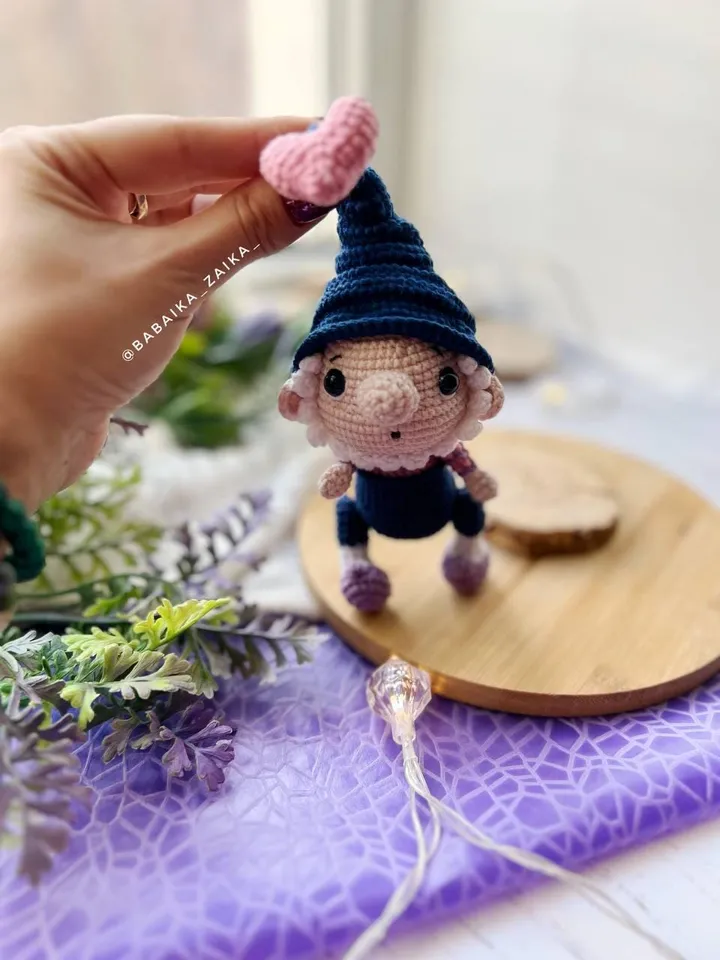 PDF Crochet Pattern Cute Gnome in love Crochet Gnome and Heart Amigurumi gnome pattern Crochet Heart Cute gnome Doll pattern Amigurumi doll