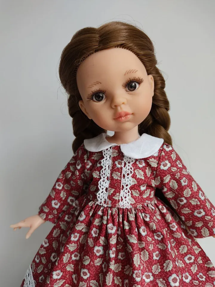 PDF sewing pattern for Paola Reina dolls.