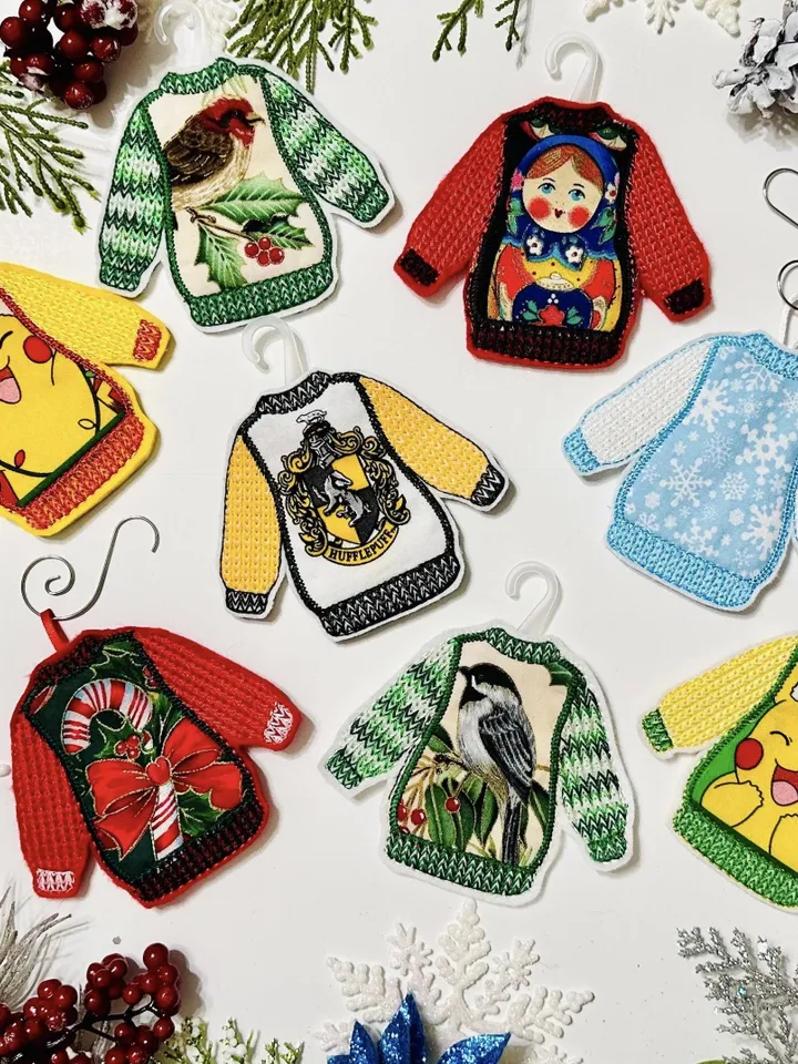 Set of interior or New Year's toys "Knitted sweaters"