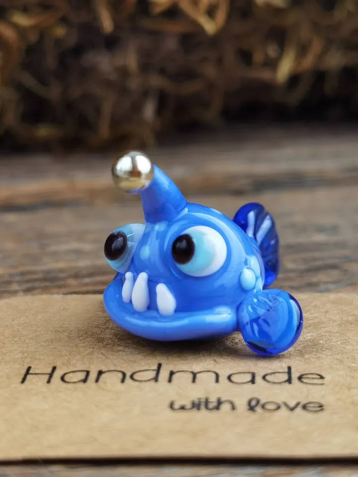 Angler fish figurines Glass fish Tiny fish Miniature fish Glass figurines Tiny glass animals Aquarium decor Angler ornaments