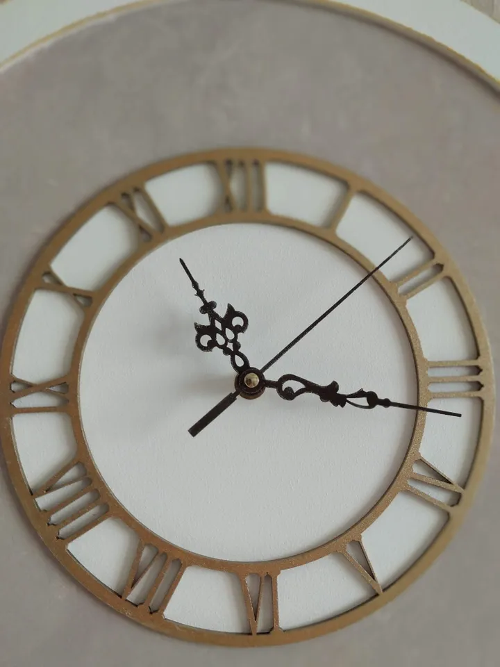 White gray round wall clock with gold dial Silent clock for bedroom or nursery Gift for Christmas, Birthday, Mother's Day, Wedding, Housewarming