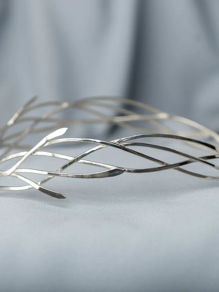 Tiara for wood nymph from branches and leaves, Crown of Forest dryad, Silver diadem, fantasy fairy elven Princess, Indis