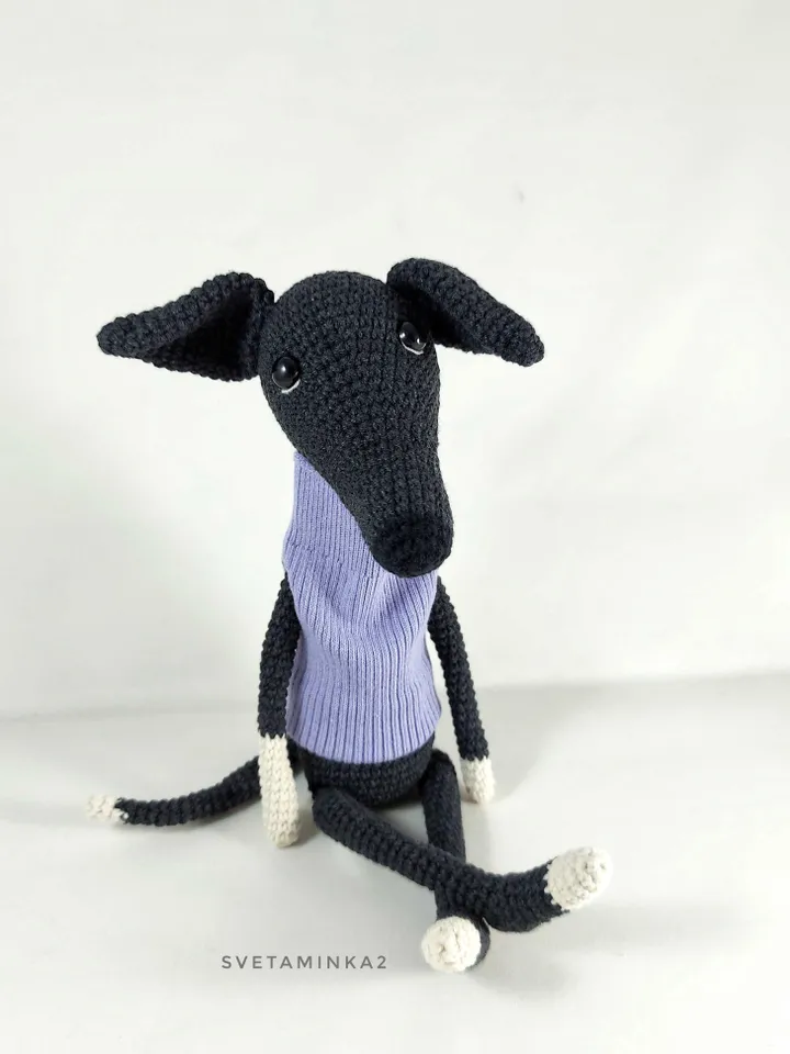 Crochet Pattern Greyhound in 'clothes' out of socks, Amigurumi Dog Whippet, Italian Greyhound, Galgo, Sighthound, Lurcher. Digital Download. PDF.