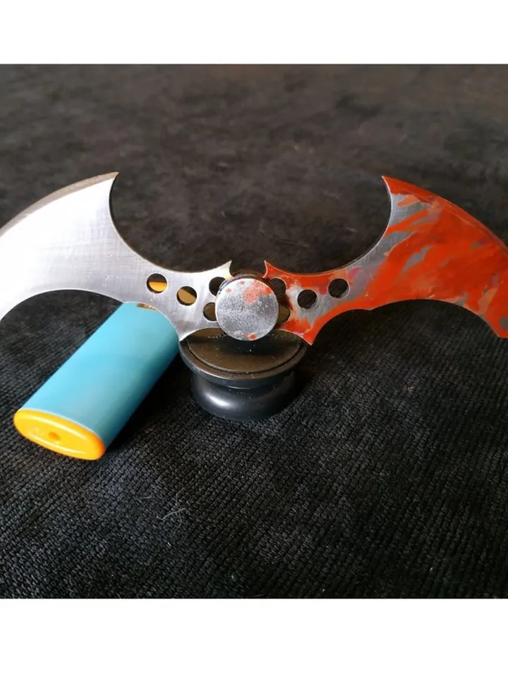 Batman cosplay - Batarang - polished steel with bruises - made of steel - made t
