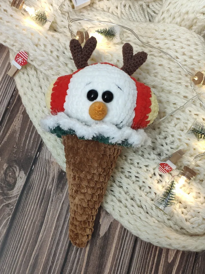 Ice Cream christmas Snowman crochet pattern