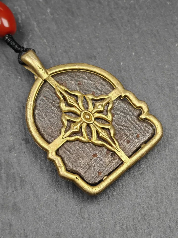 Drashi Lhamo Amulet,Gandhanra Vintage Tibetan Buddhist Pendant,Zashi Lhamo,Buddhist Protective Charm,Spiritual Gift,52×36mm