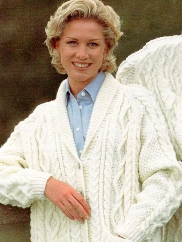 Aran cardigan knitting pattern, women cardigan knitting pattern, chunky cardigan pdf