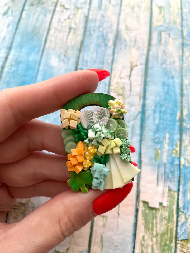 Magnet Miniature St Patrick Day Board with Polymer clay Souvenir