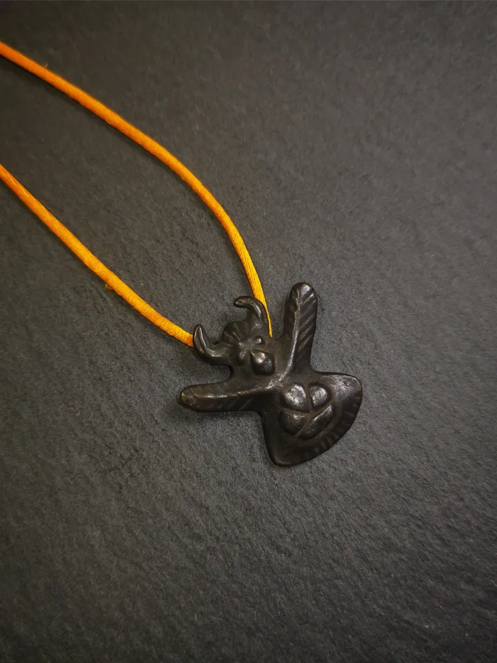 Gandhanra Antique Tibetan Buddhist Amulet Pendant,Garuda,Garula,Suparna,Golden-winged Bird,Made of Thokcha, 0.79"