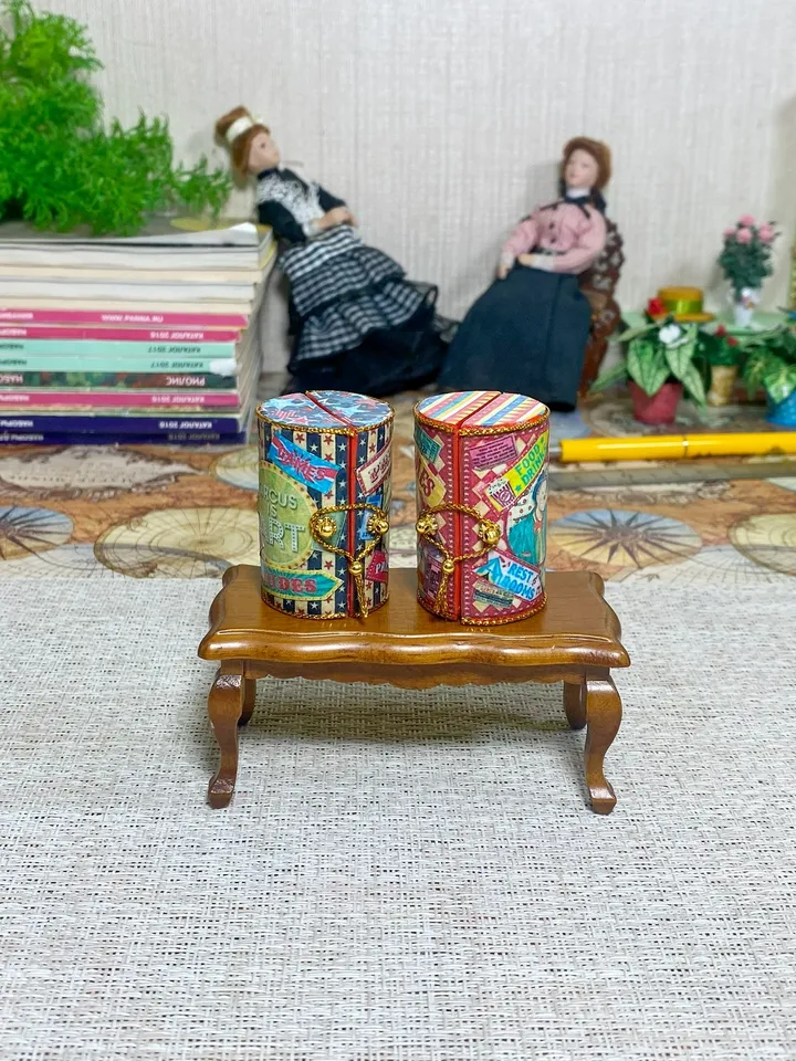 Tutorial. Puppet circus - box. 1:12. Two options.