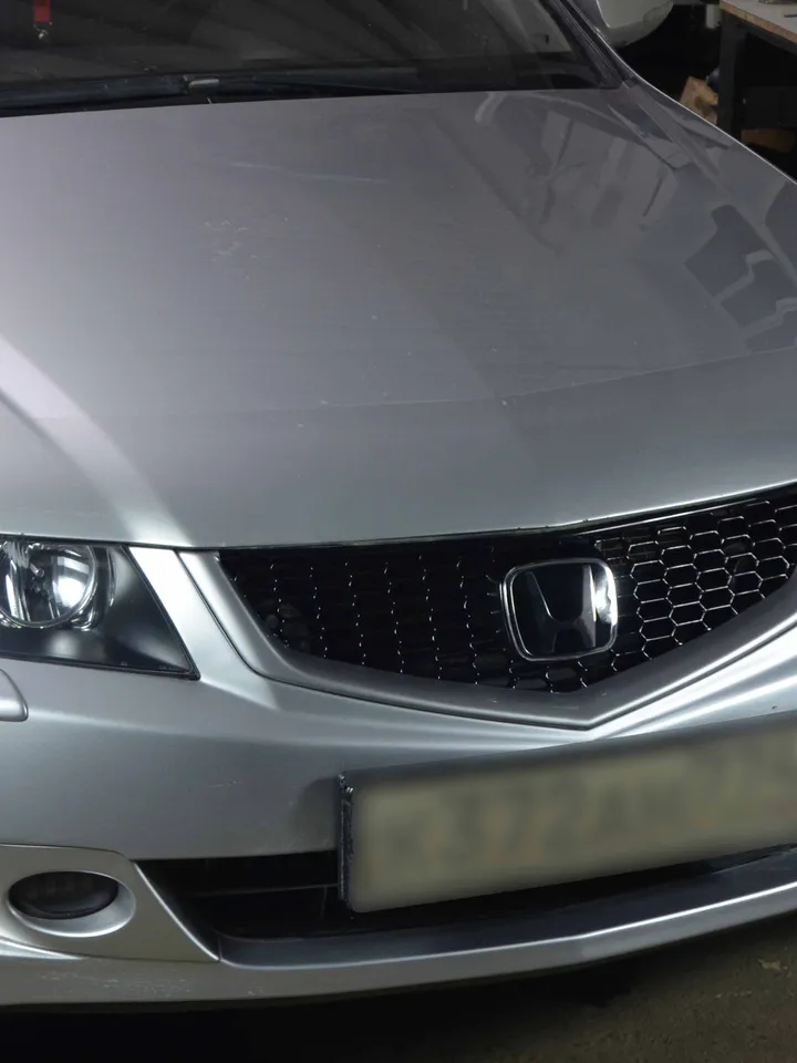 FRONT Grille for Bumper Type-S (Euro-R) with rare holes Honda ACCORD CL7 CL9 06-08 Acura Mugen