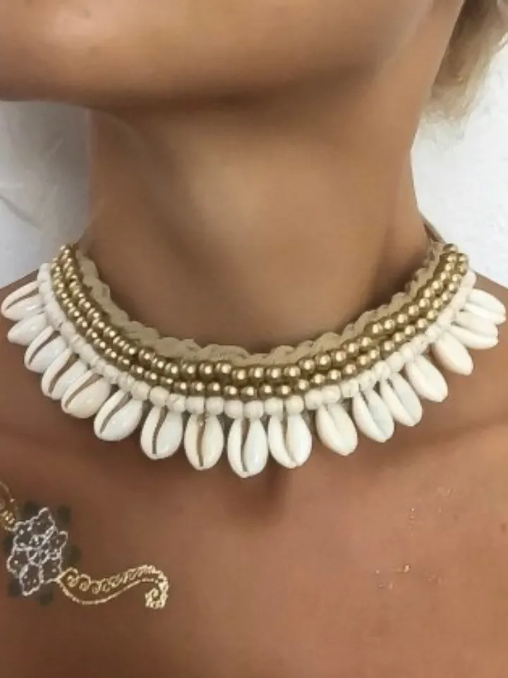 Shell Choker Cowrie Adjustable Tie Hippie Boho Coachella | Summer Shell Makrame Choker | Bohemian Shell Choker cream Gem Black | Handmade