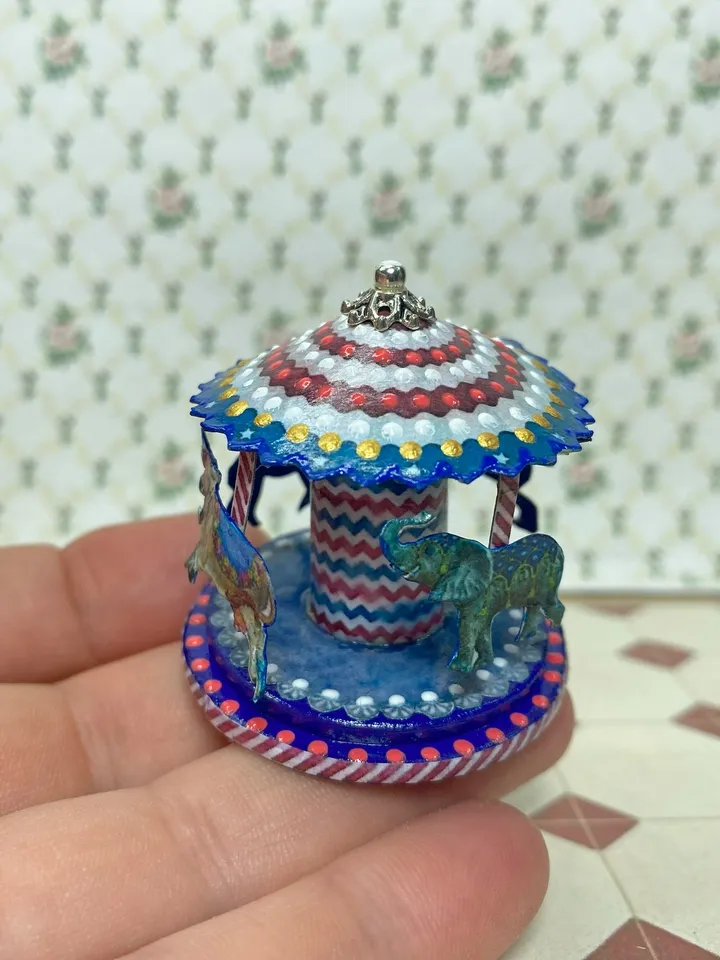 Puppet carousel. Miniature. Dollhouse miniature.1:12.