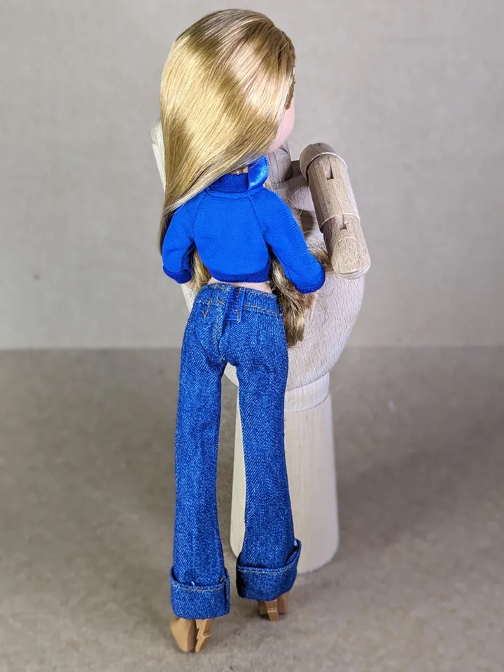 Blue jacket or jeans for 10.5-inch female dolls (MH, EAH)