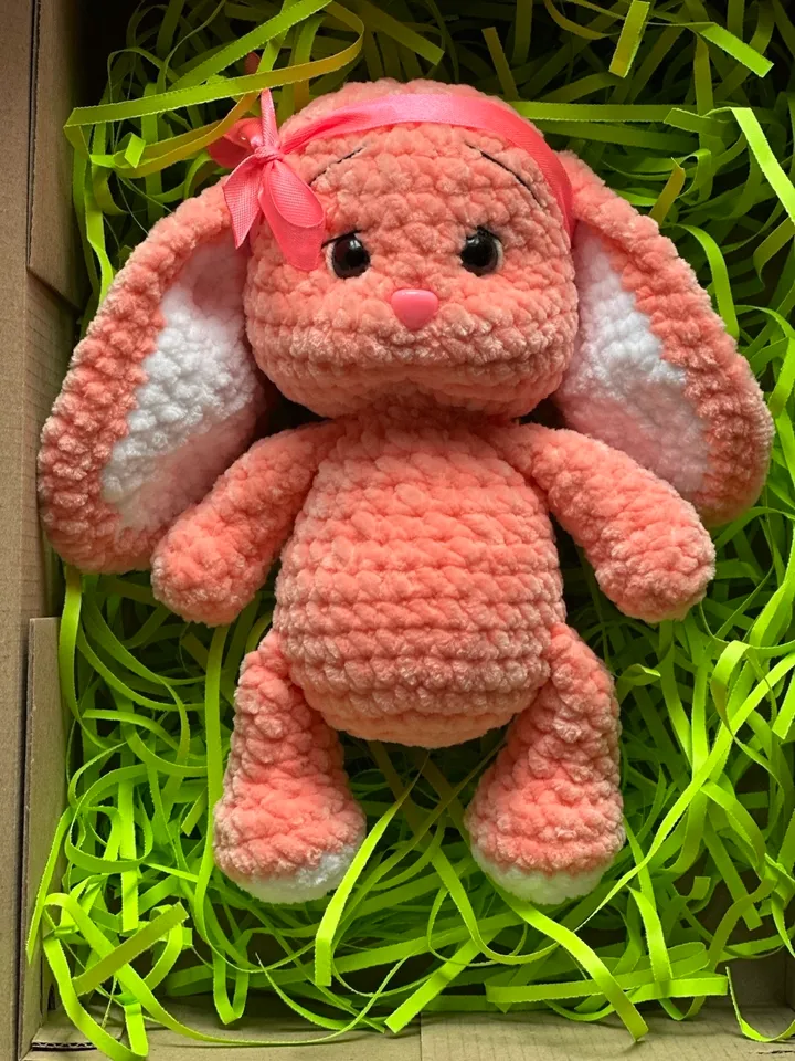 Handmade Crochet Bunny Girl – 21cm Soft Plush Toy with Bow – Gift for Kids