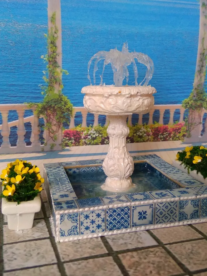 Miniature fountain. Fountain for the collection of dolls.1:12 scale.