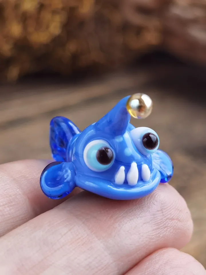 Angler fish figurines Glass fish Tiny fish Miniature fish Glass figurines Tiny glass animals Aquarium decor Angler ornaments