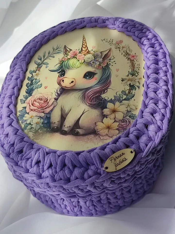 crochet basket-box