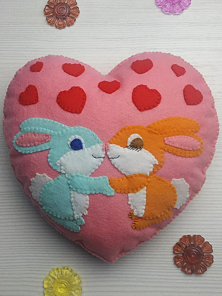 Valentines day pattern, felt pattern, felt heart pattern, heart ornament, Valentines day décor, Valentines day gift, felt sewing pattern PDF, Valentines ornament