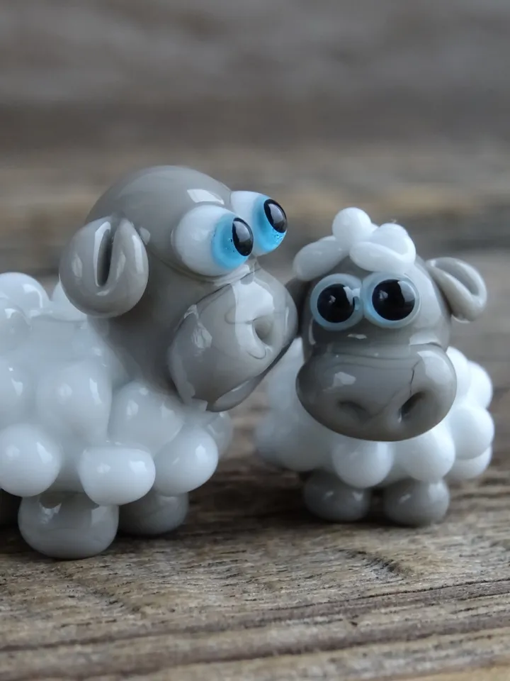 GLASS FIGURINES Sheep figurine Glass sheep Miniature sheep tiny sheep Tiny glass animals Nativity scene Terrarium Dollhouse miniature
