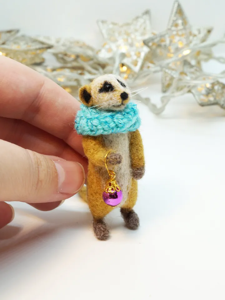Robbie the meerkat, miniature needle felted meerkat, Christmas gift, needle felted animal, made to order