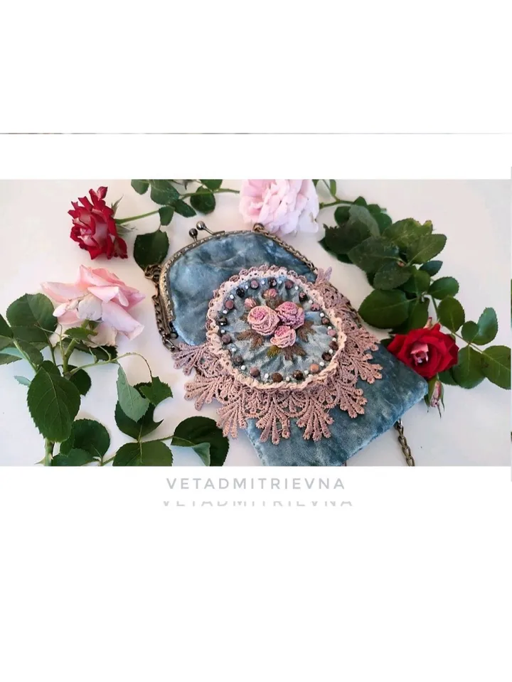 Charming velvet clasp handbag on a chain with French embroidery of roses, guipure and pebbles Boho Style Feminine Flower Accessory Rose Embroidery Luxury Handmade Jewelry