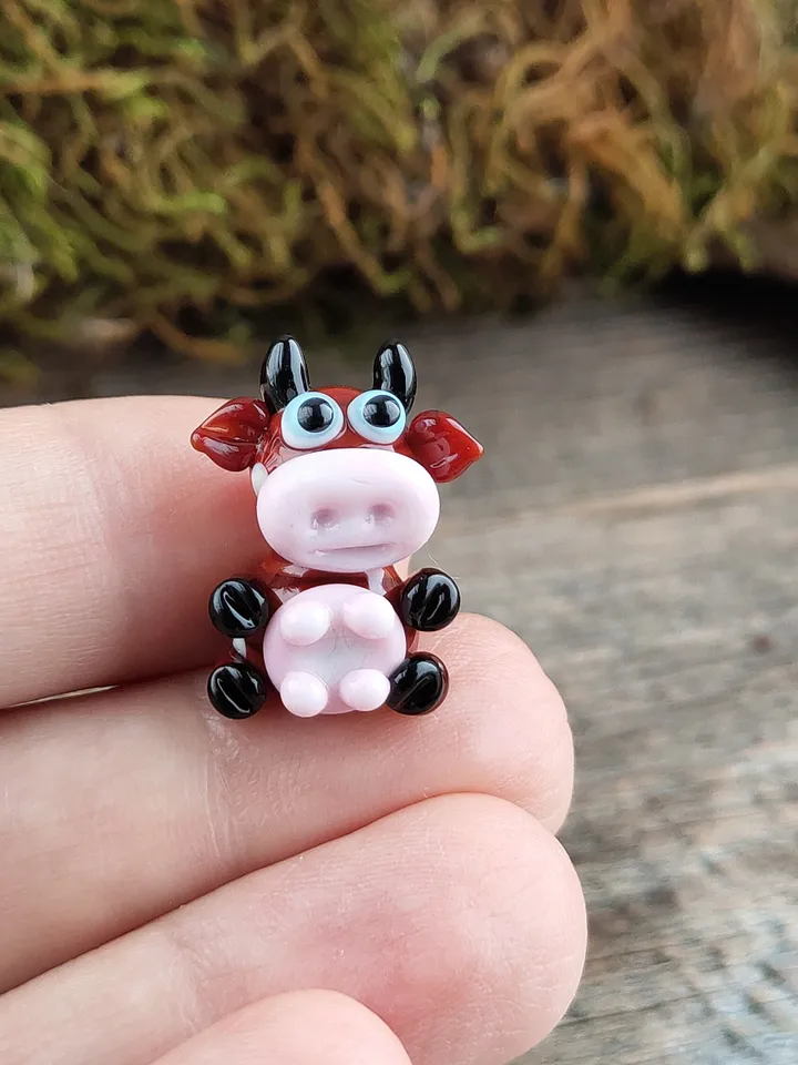 GLASS FIGURINES Cow figurine Glass cow Miniature cow tiny cow Tiny glass animals Farm animals Terrarium figurines Dollhouse miniature Blown