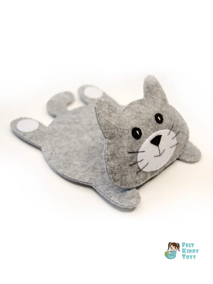 Cat Mug Rug (Coaster). Grey cat