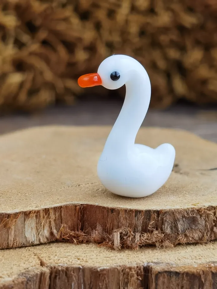Glass figurines Swan bird figurine Glass swan figurine Tiny swan Miniature swan Tiny glass animals Glass birds Dollhouse Aquarium decoration