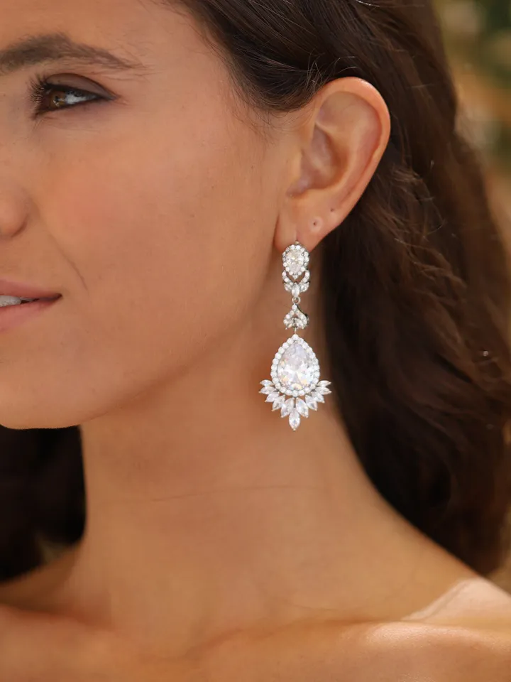 Art Deco Wedding Earrings, Long Chandelier Statement Silver Bridal Earrings, Gatsby Earrings, Vintage Swarovski Crystal Statement Jewelry