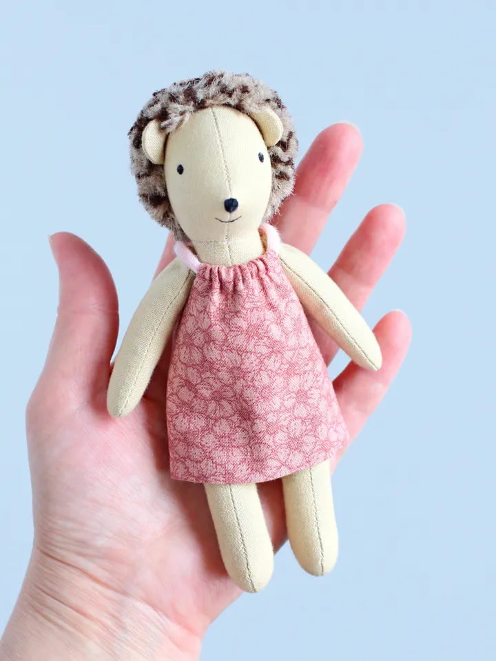 PDF Sundress for Mini Dolls FREE Sewing Pattern