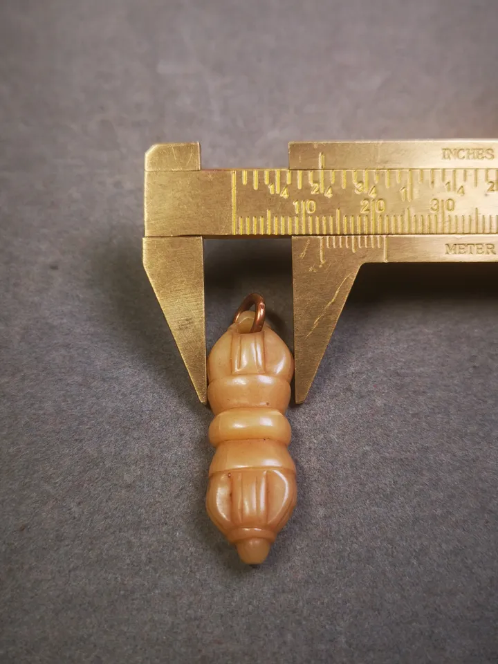 Gandhanra Hand Carved Tibetan Yak Bone Amulet,Vajra Pendant for Mala,Prayer Beads