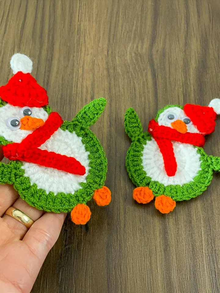 Crochet Penguin Ornament PDF Pattern, DIY Christmas Penguin Decoration, Handmade Festive Penguin Applique, Holiday Crochet Design