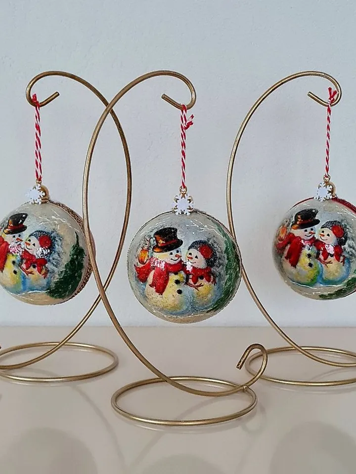 Handmade Christmas gifts Couple of snowmen in love Christmas decoration ornament
